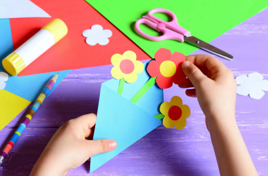 Arts and Crafts /Arte y Manualidades event photo
